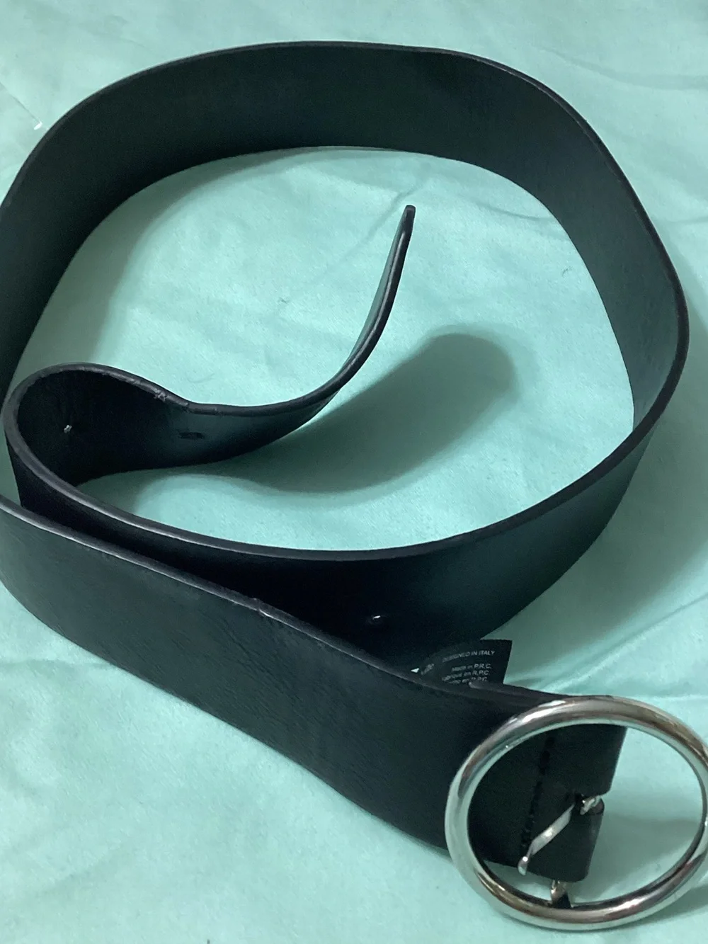 Brandy Melville OS Ladies Black Designed in Italy Silvertone Belt